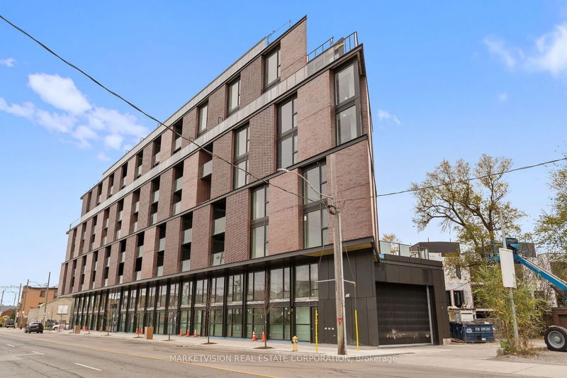 2625 Dundas St W, unit 705 for sale