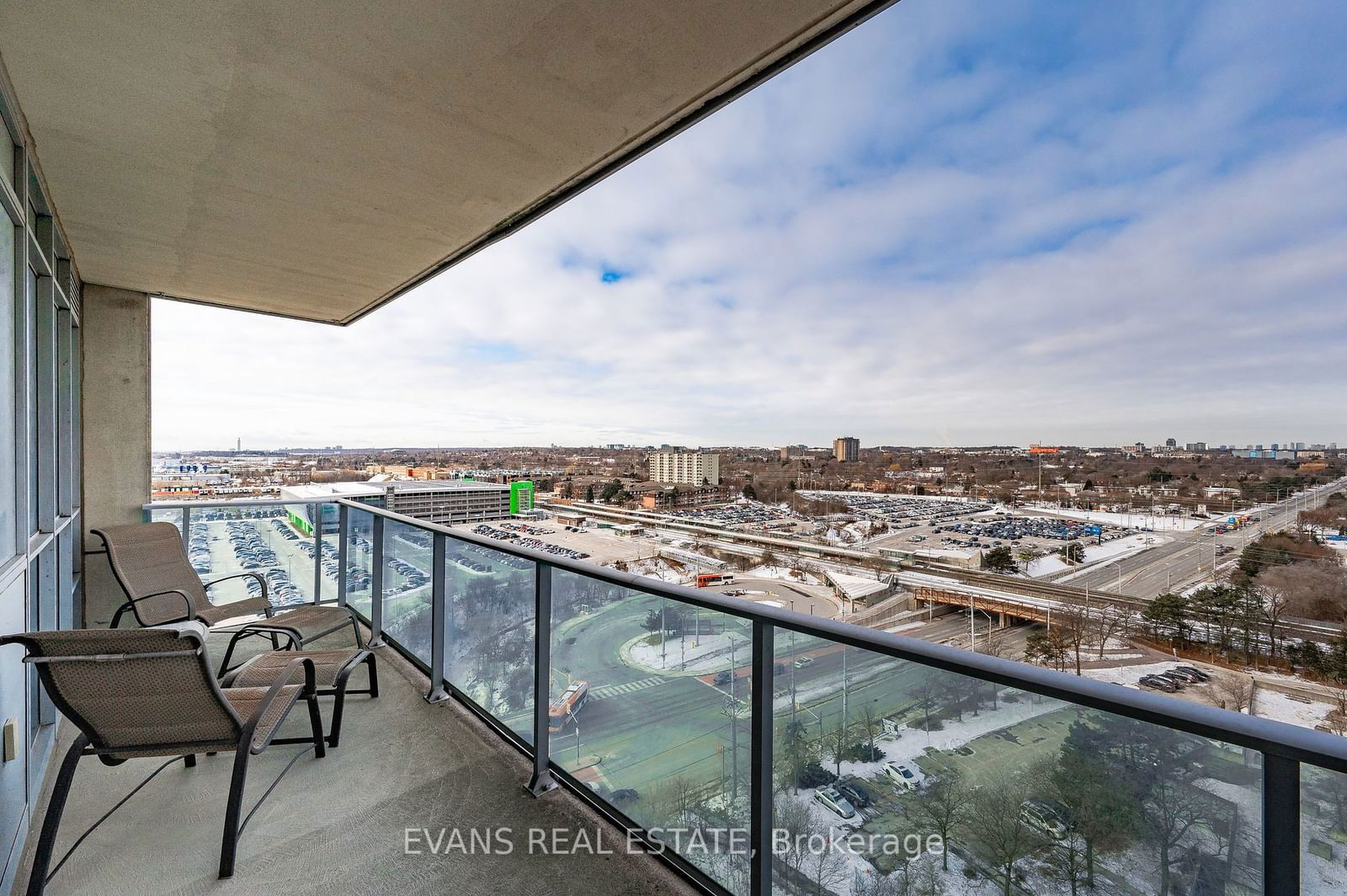 Stonebrook Condominiums, Mississauga, Toronto