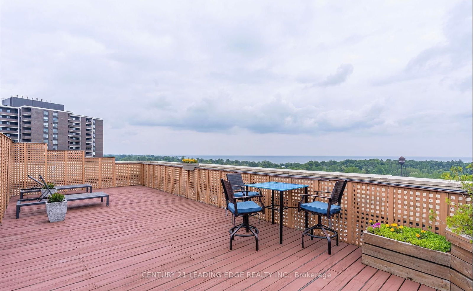 1485 Lakeshore Rd E, unit 115 for sale