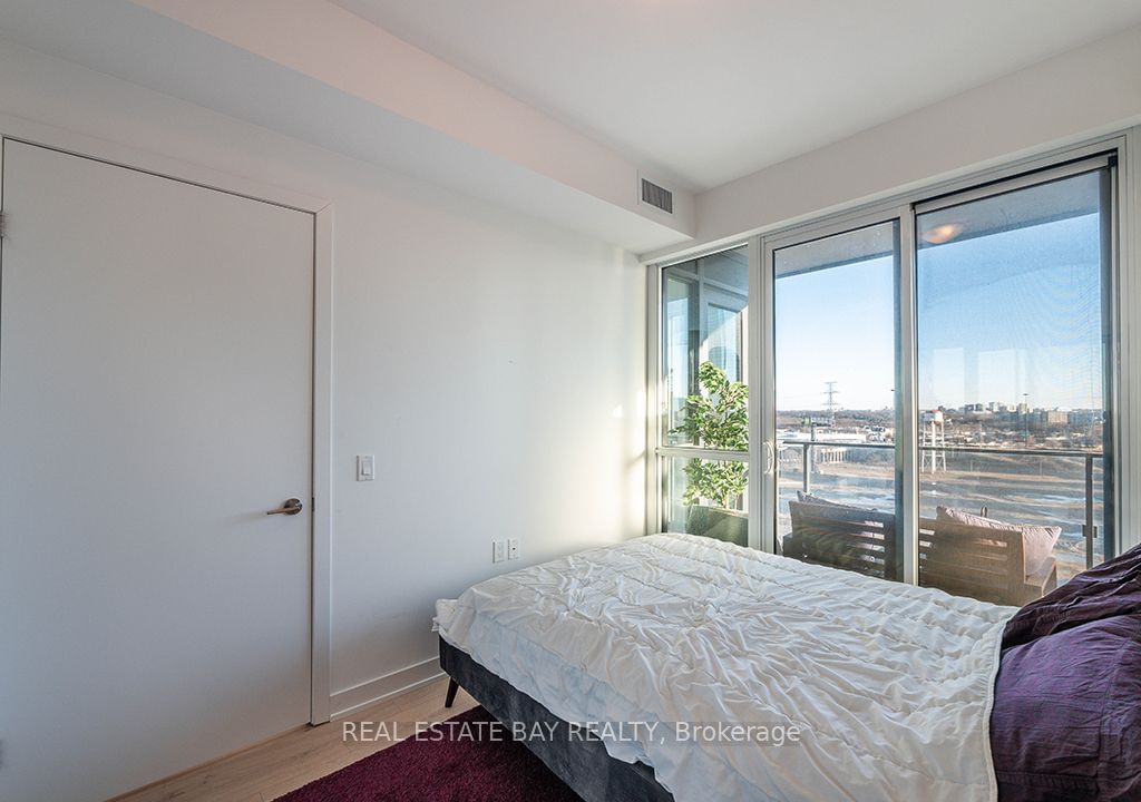 10 Park Lawn Rd, unit 1408 for sale