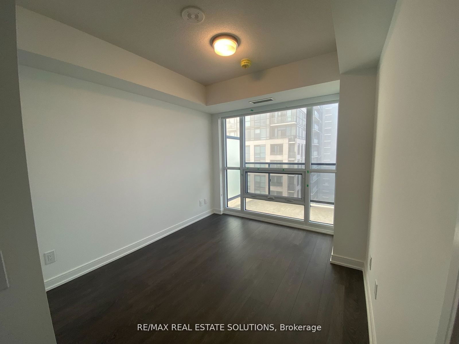 30 Samuel Wood Way, unit 1611 for rent