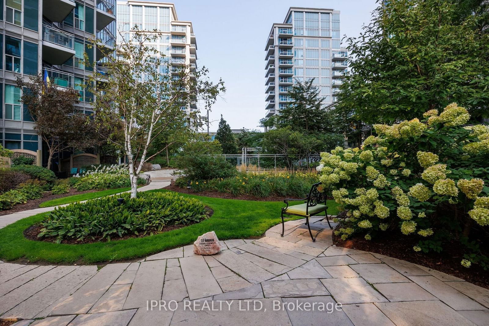 Voyager II at Waterview Condos, Etobicoke, Toronto