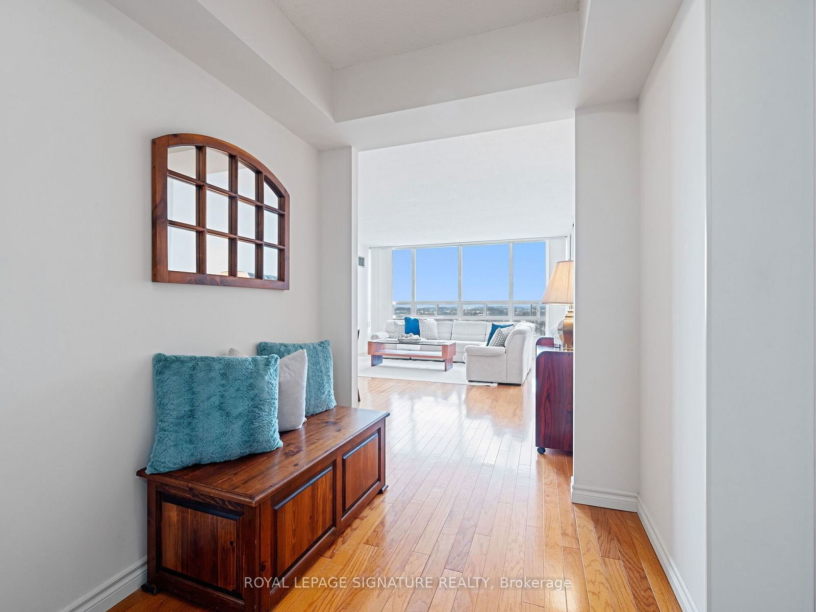 320 Mill St S, unit 1106 for sale