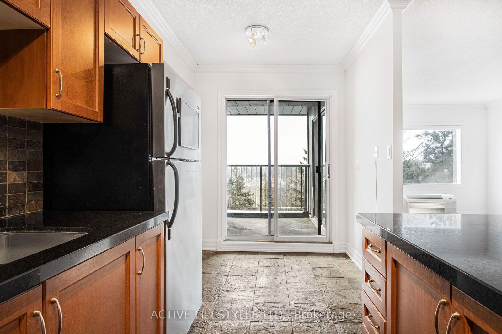 1000 Cedarglen Gate, unit 504 for sale