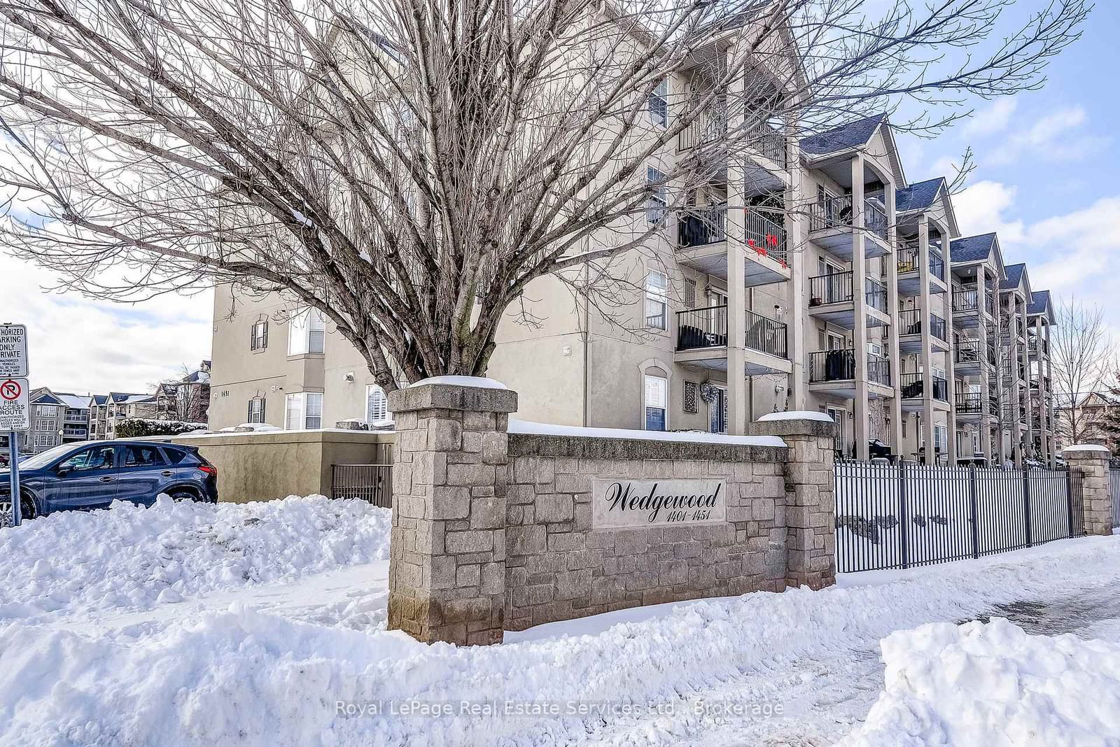 1431 Walkers Line, unit 411 for sale