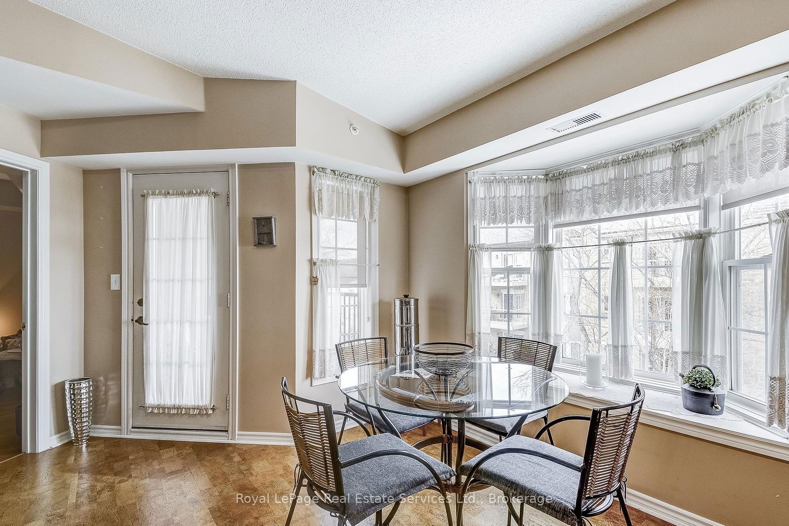 1431 Walkers Line, unit 411 for sale