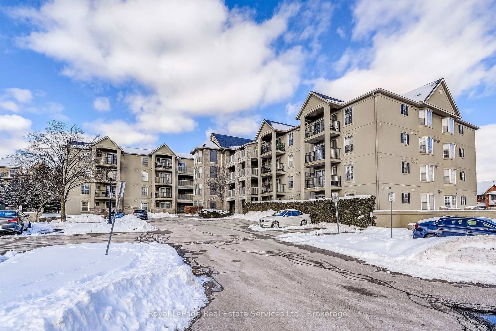 1431 Walkers Line, unit 411 for sale