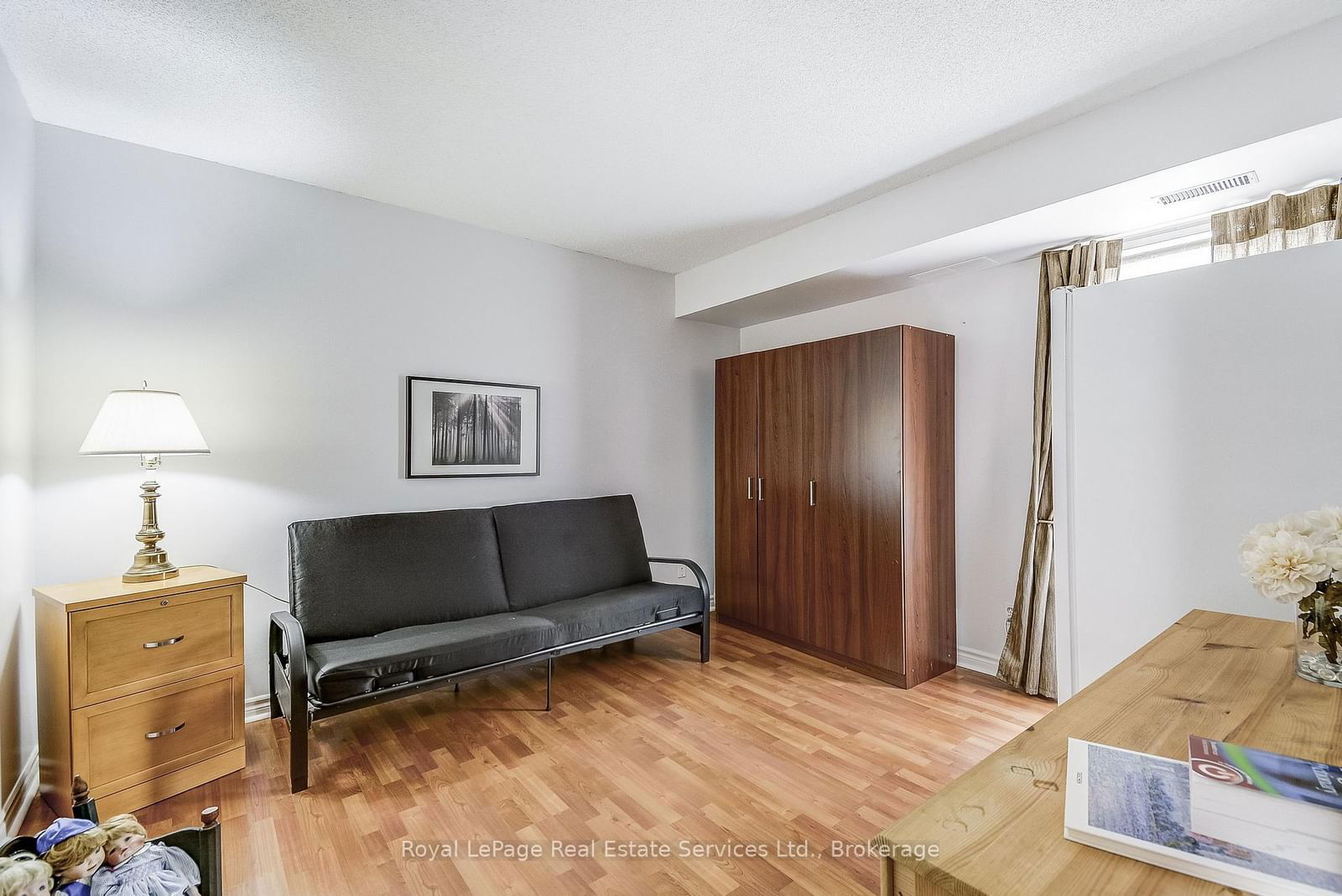 1431 Walkers Line, unit 411 for sale