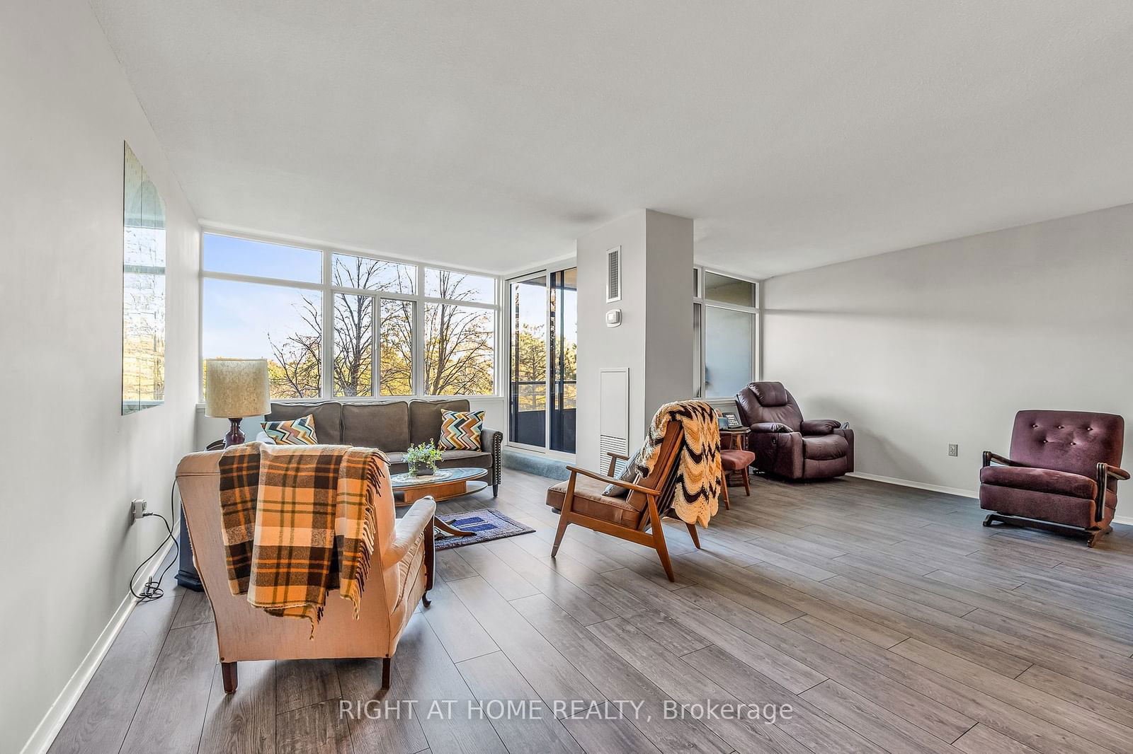 3100 Kirwin Ave S, unit 308 for sale