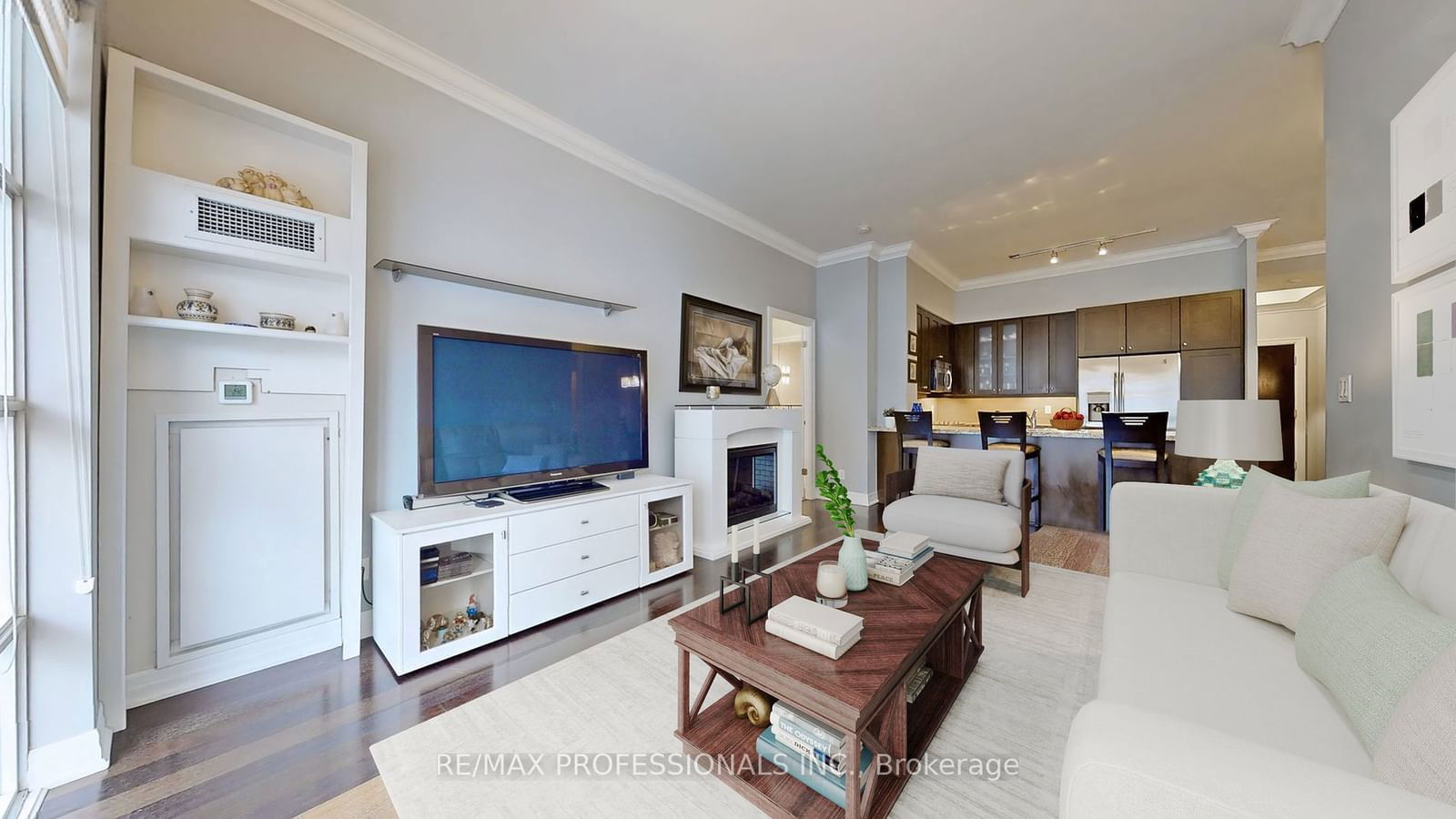 2855 Bloor St W, unit 106 for sale