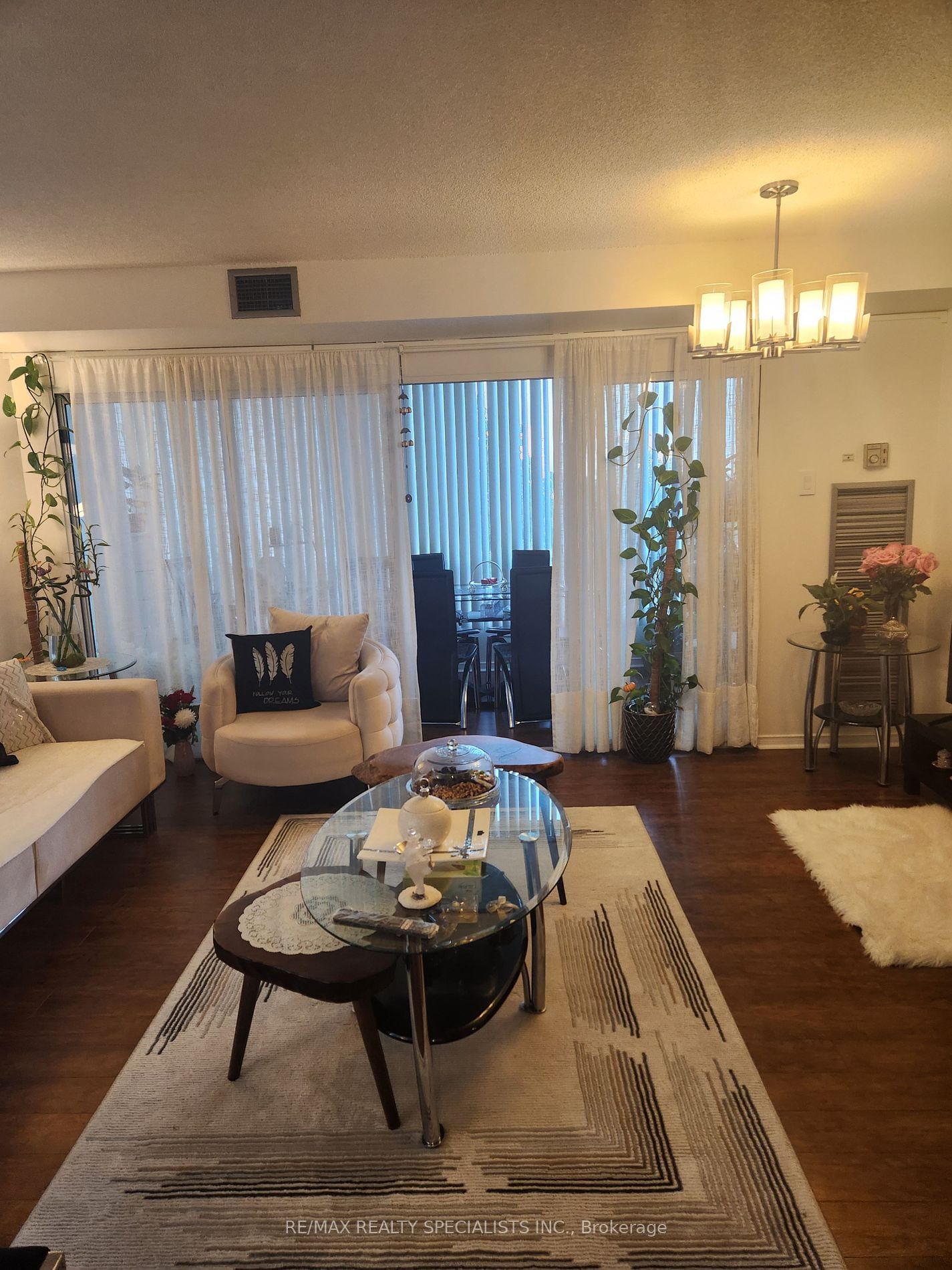 115 Hillcrest Ave, unit 203 for rent