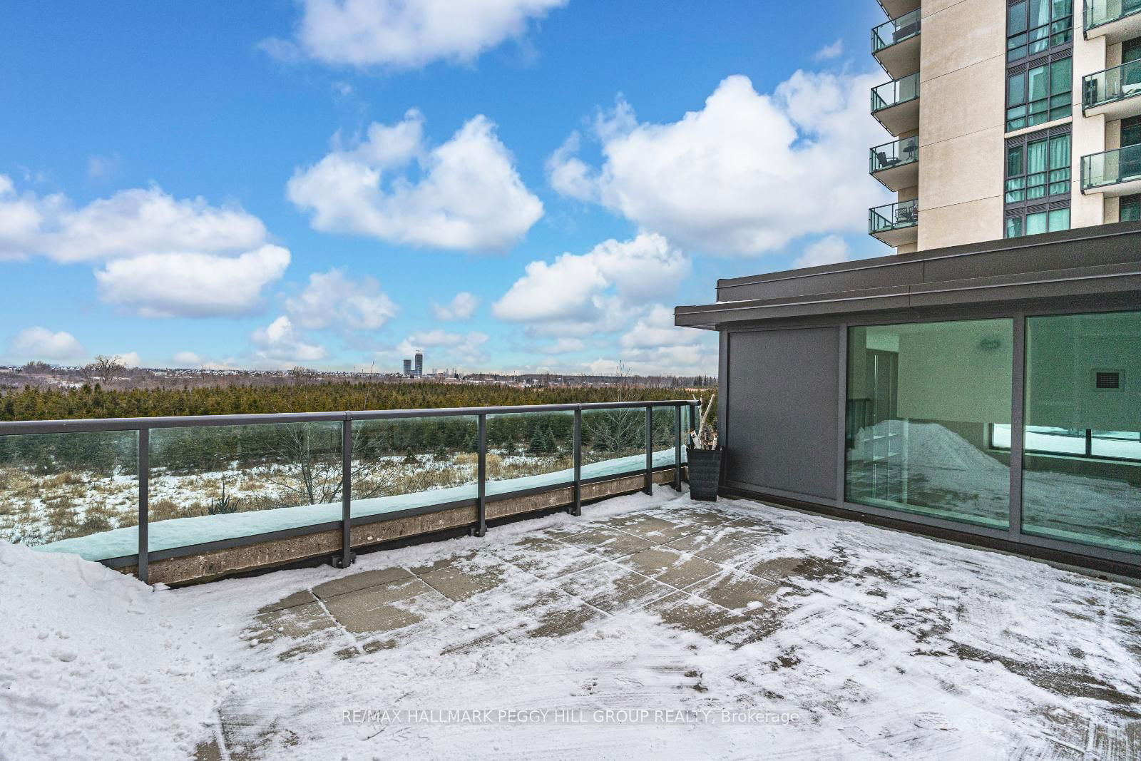 45 Yorkland Blvd, unit 206 for sale