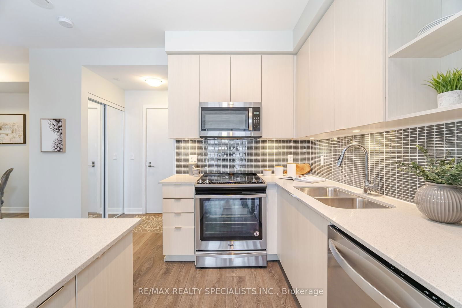 4655 Glen Erin Dr, unit 1709 for sale