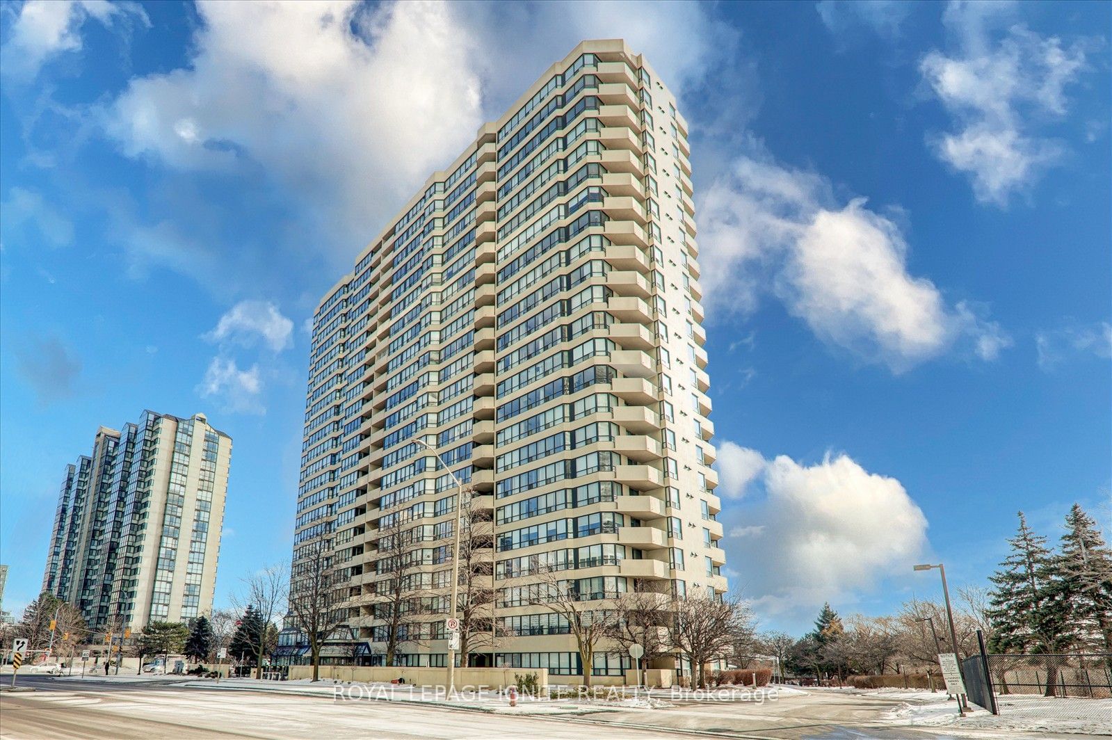 400 Webb Dr, unit 1505 for sale