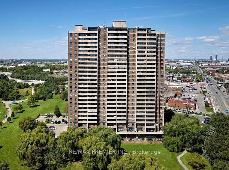 Century Gardens Condos, North York, Toronto