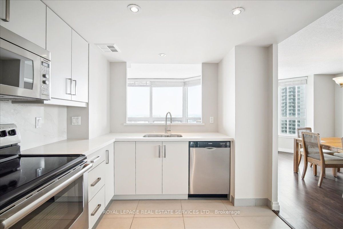 8 Lisa St, unit 1707 for sale