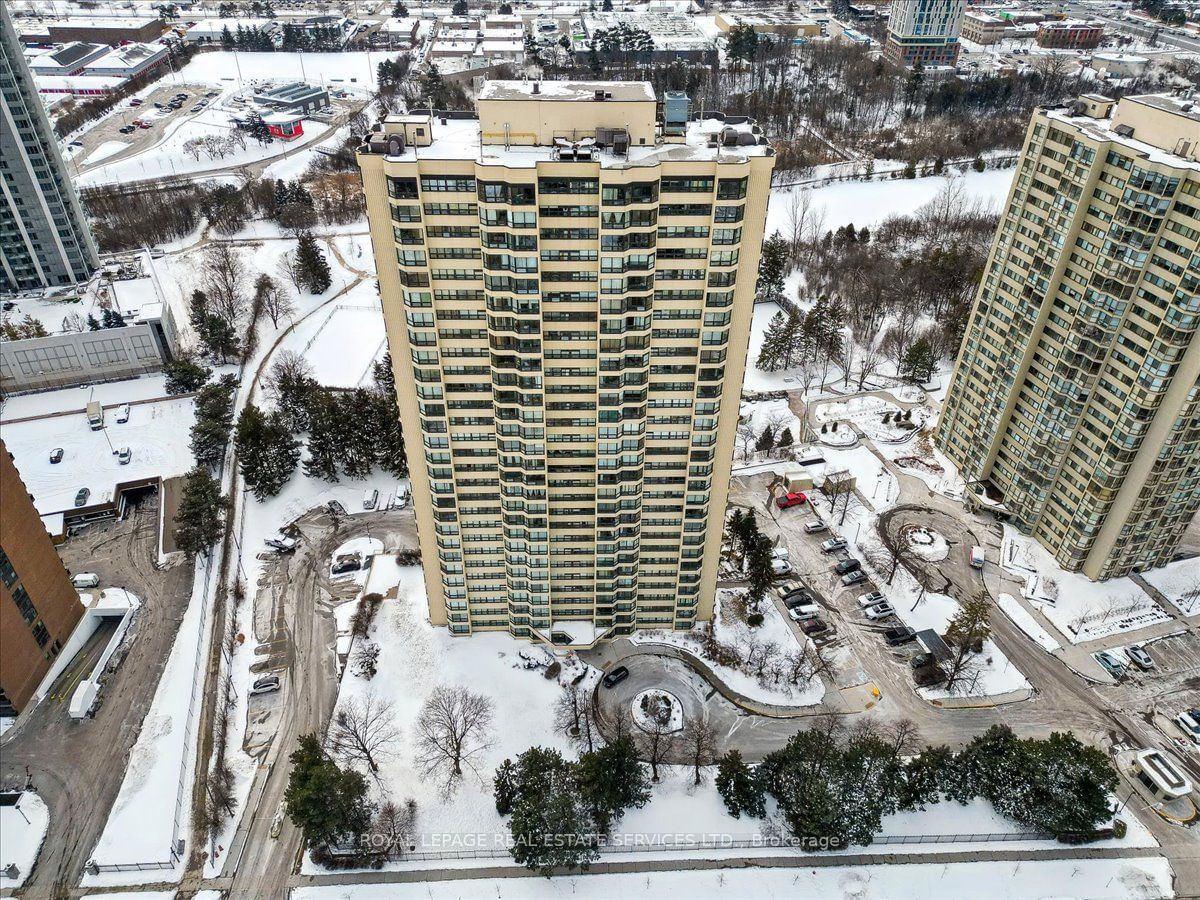 8 Lisa St, unit 1707 for sale