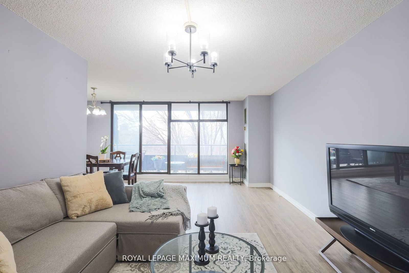 135 Marlee Avenue Condos, York Crosstown, Toronto