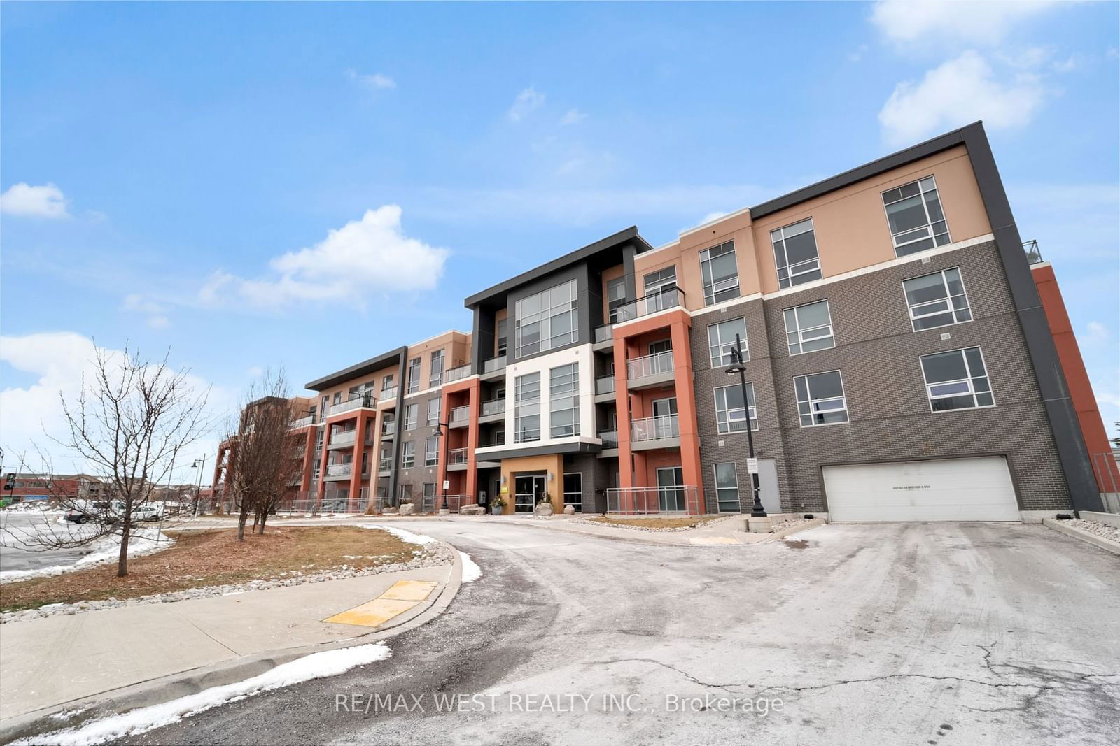 4040 UPPER MIDDLE Rd, unit 214 for sale