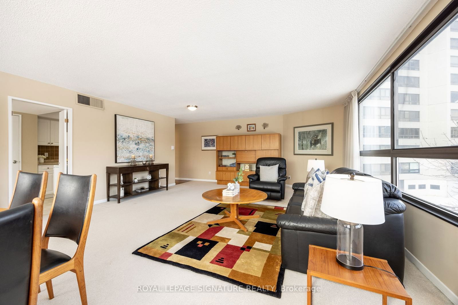 1300 Bloor St, unit 203 for sale