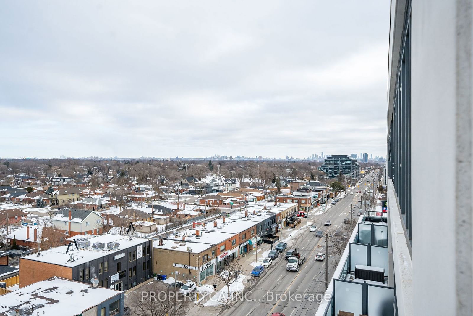 859 The Queensway, unit 816 for rent