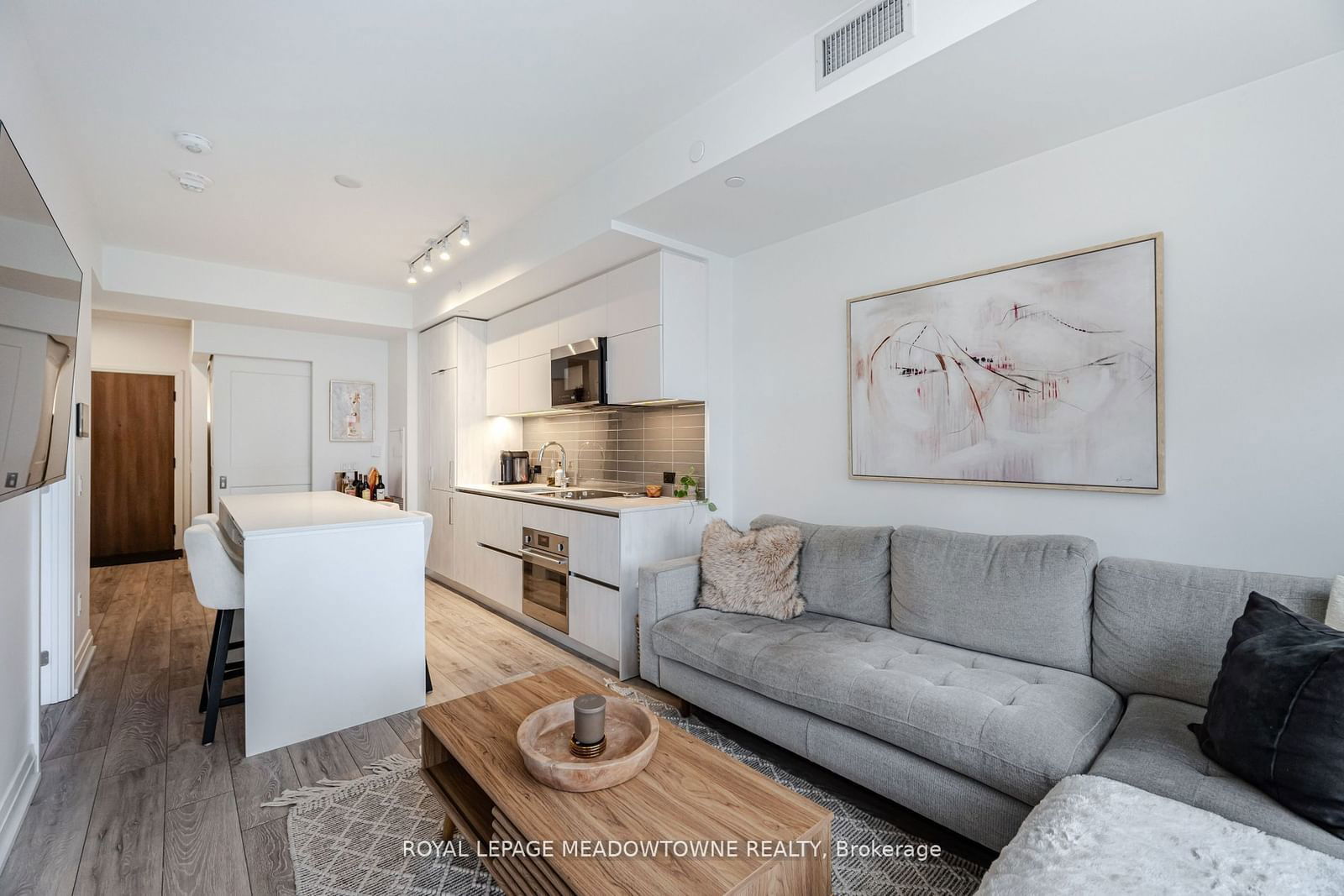 21 Park St E, unit 616 for sale