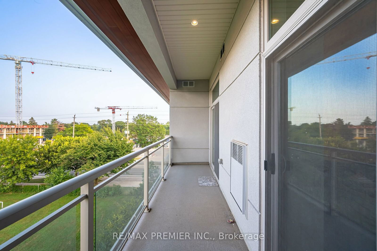 457 Plains Rd E, unit 413 for sale