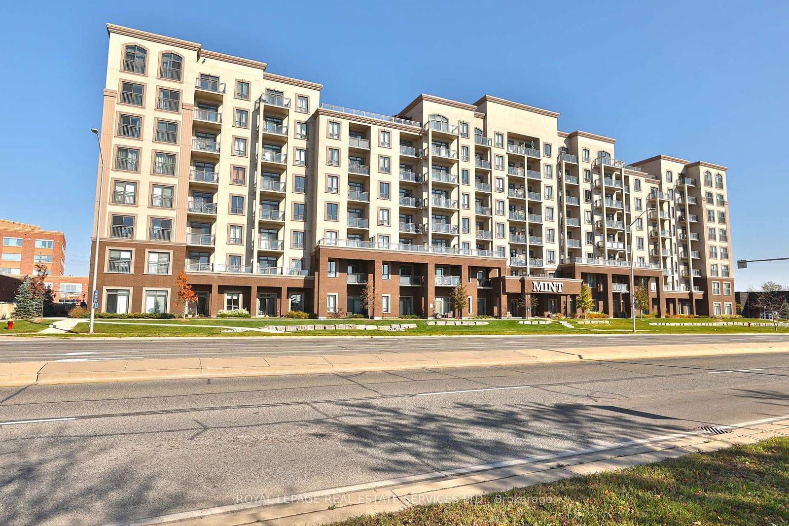 2490 Old Bronte Rd, unit 509 for sale