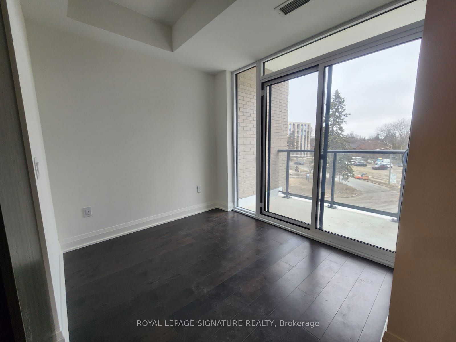 293 The Kingsway, unit 324 for sale