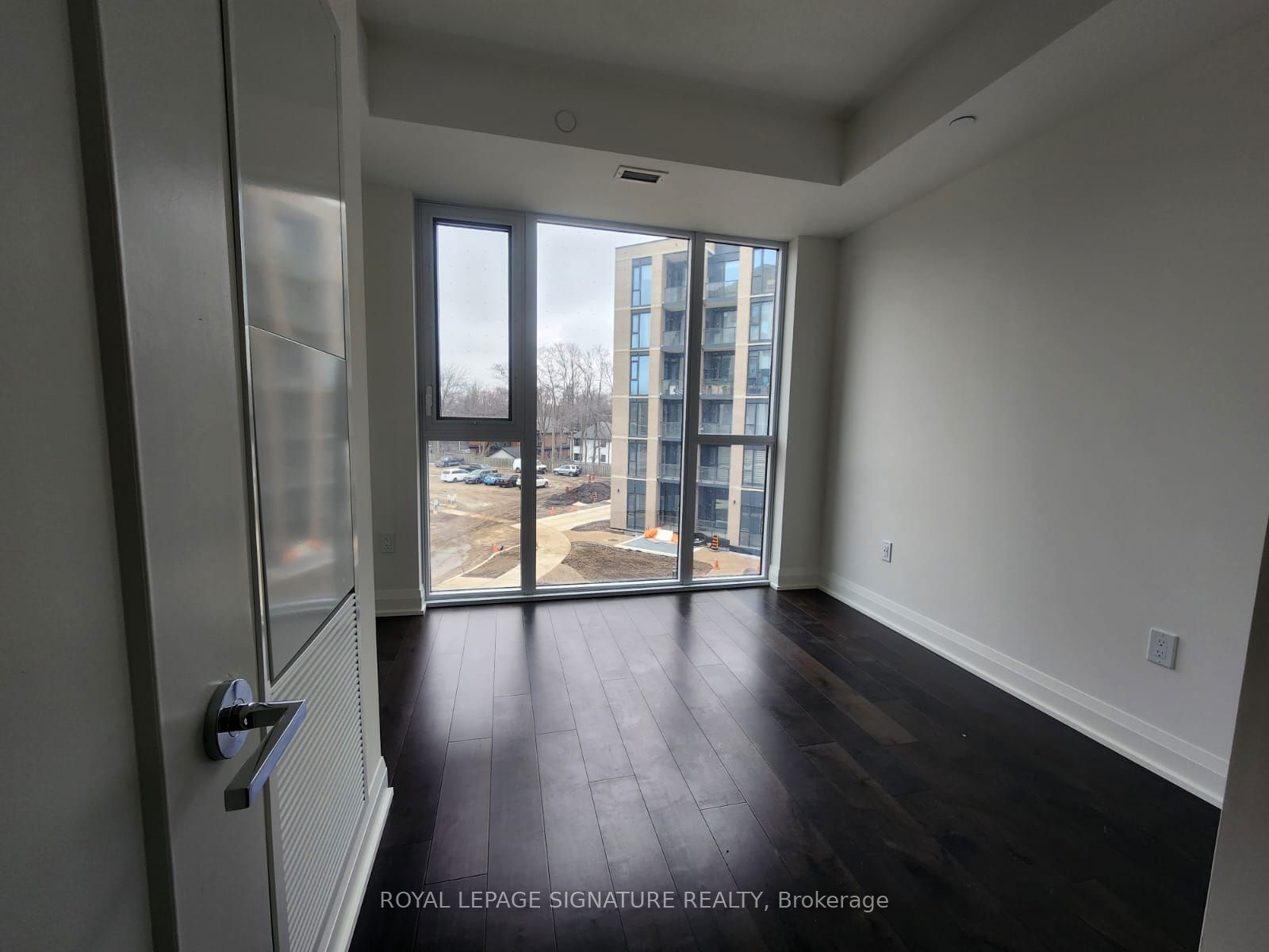 293 The Kingsway, unit 324 for sale