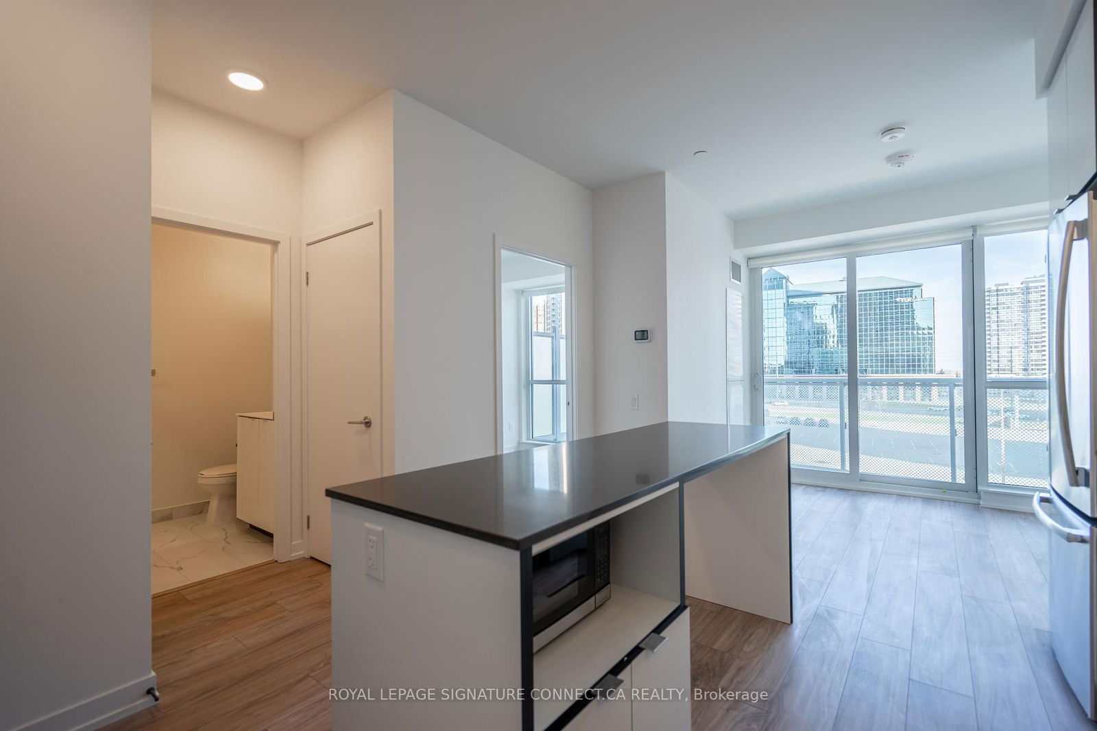 4065 Confederation Pkwy, unit 409 for rent