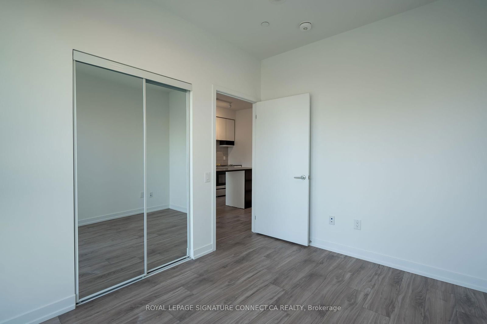 4065 Confederation Pkwy, unit 409 for rent