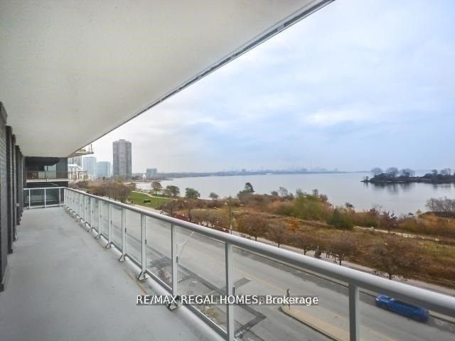 110 Marine Parade Dr, unit 305 for rent