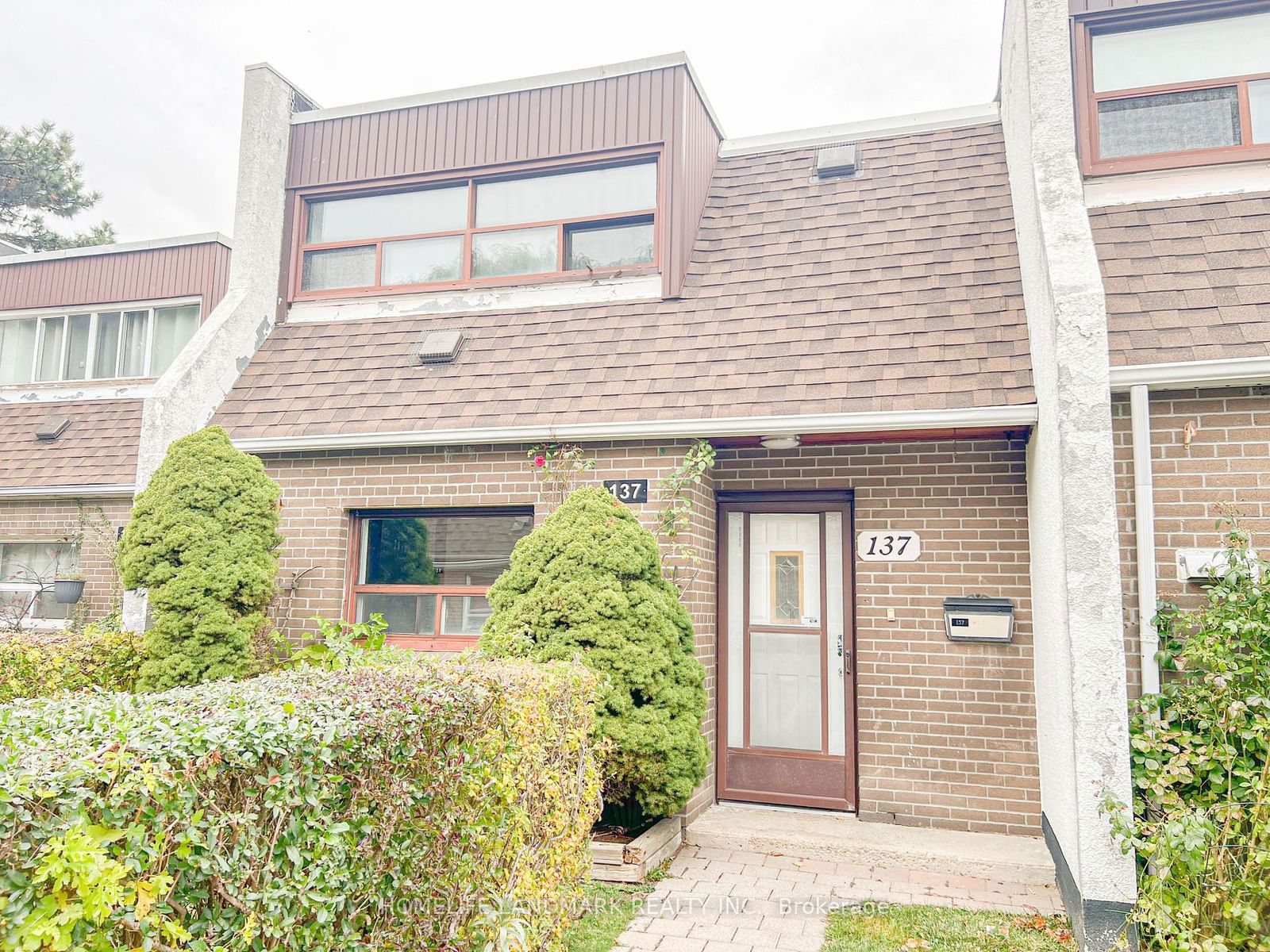 68 Driftwood Ave Townhomes, North York, Toronto