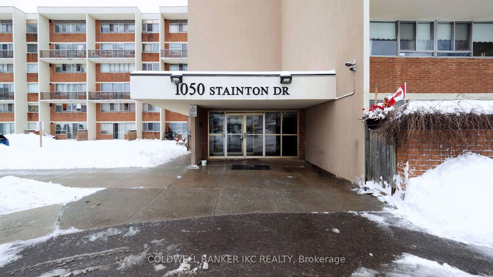 1050 Stainton Dr, unit 127 for sale