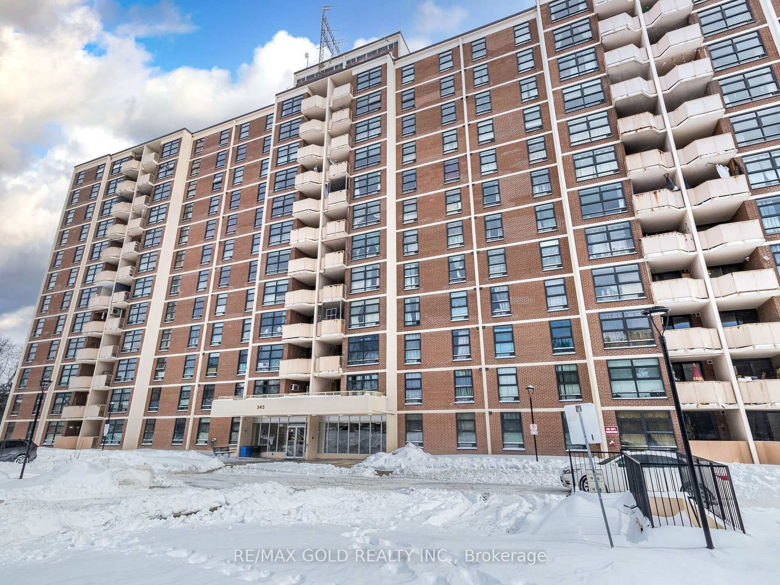 345 Driftwood Ave, unit 407 for sale