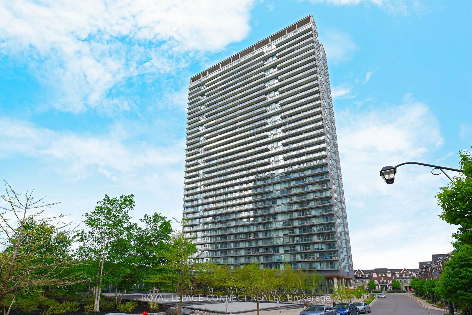 105 The Queensway, unit 1215 for sale