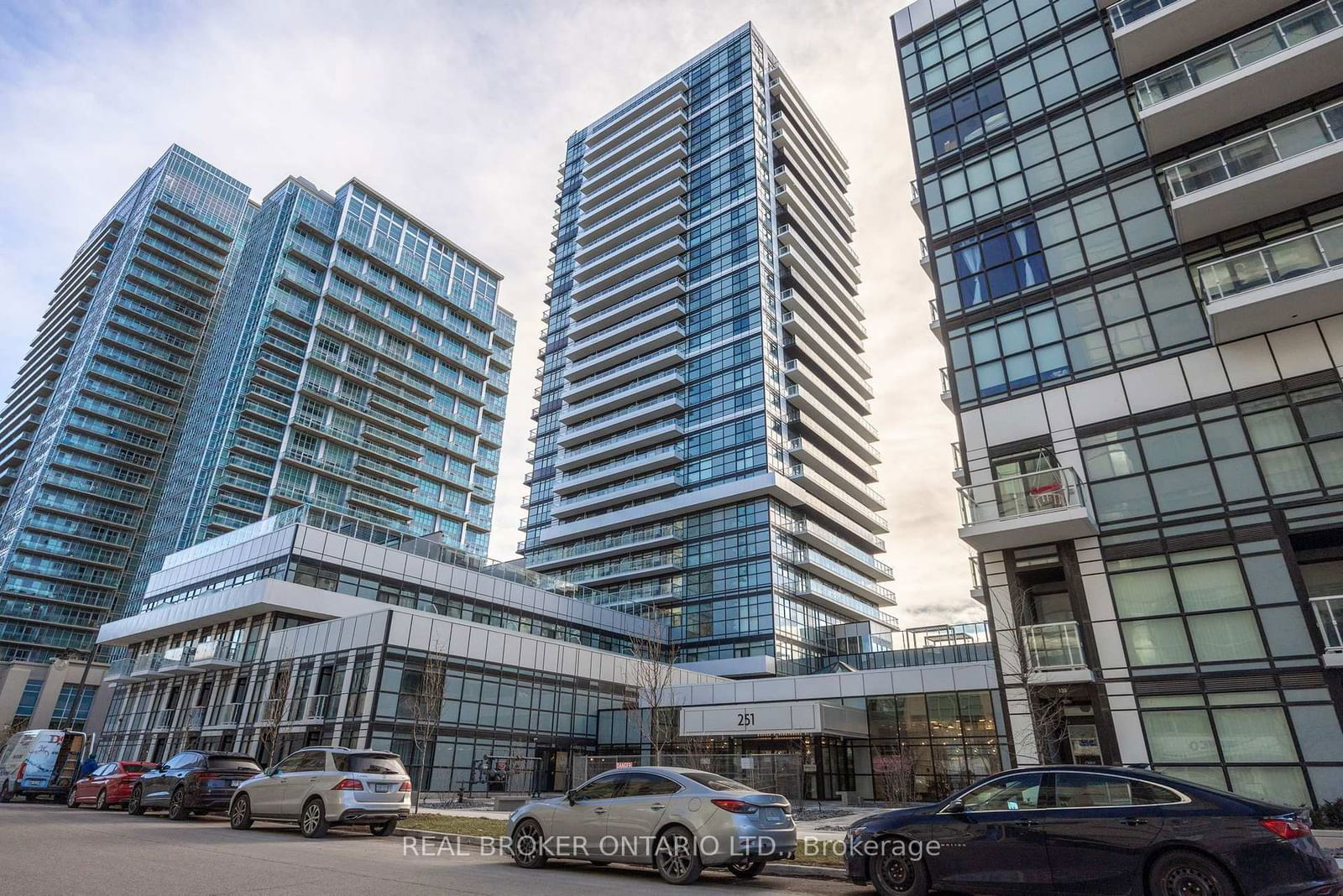 251 Manitoba St, unit 1111 for rent