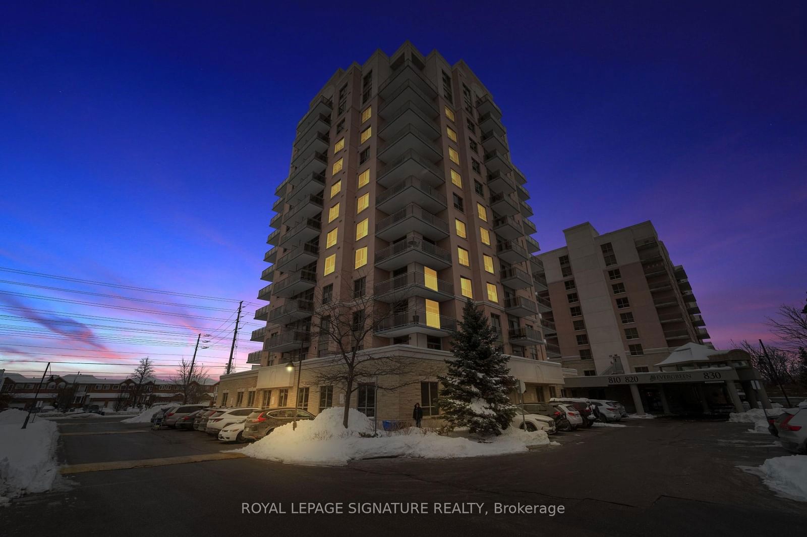 810 Scollard Crt, unit 1003 for sale