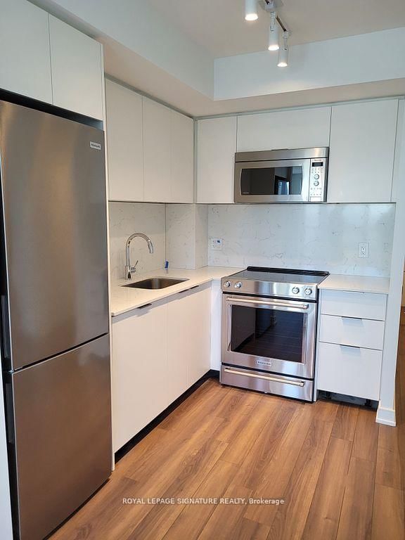 30 Samuel Wood Way, unit 2401 for rent