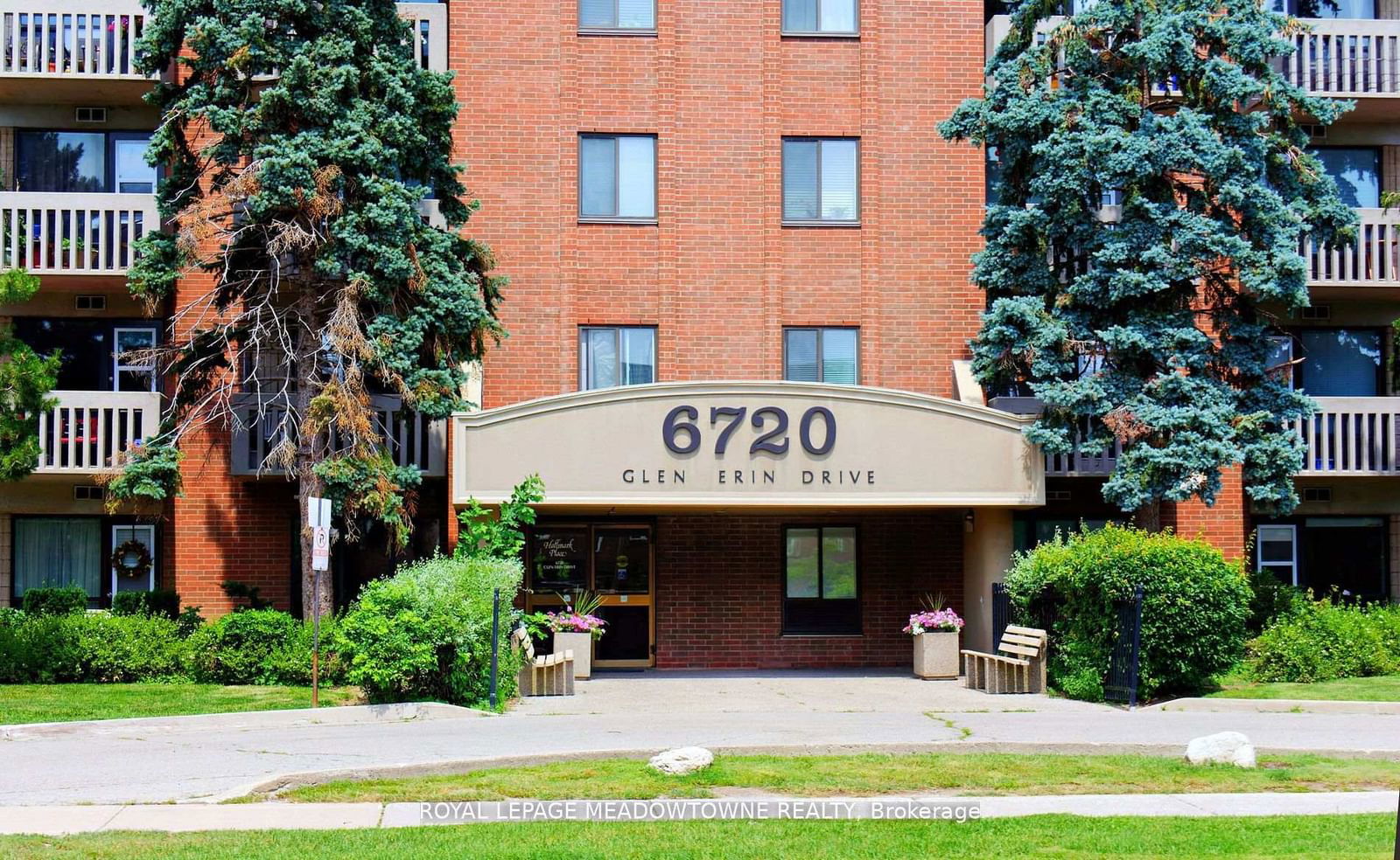 6720 Glen Erin Dr, unit 1013 for sale