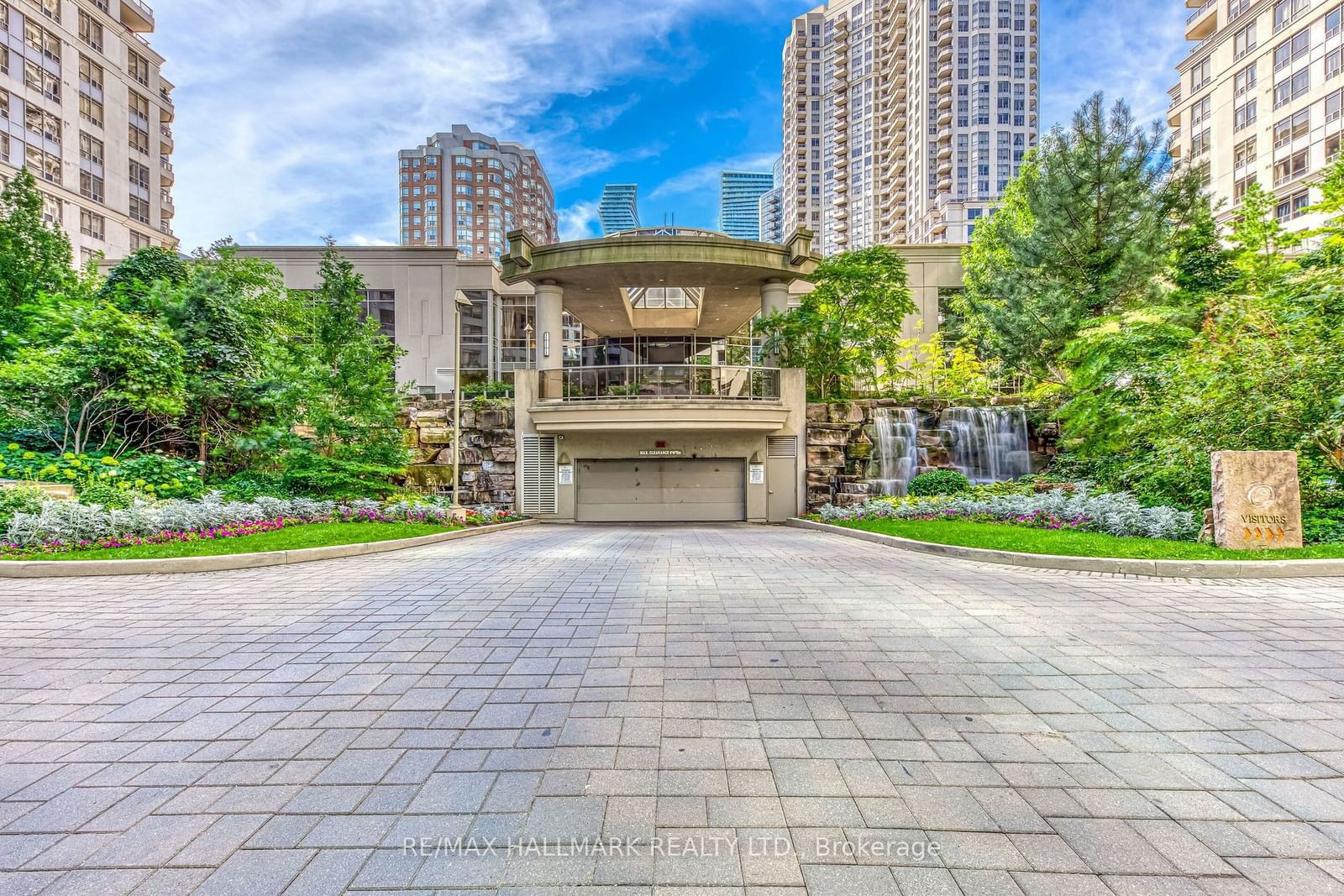 3880 Duke Of York Blvd, unit 2701 for sale