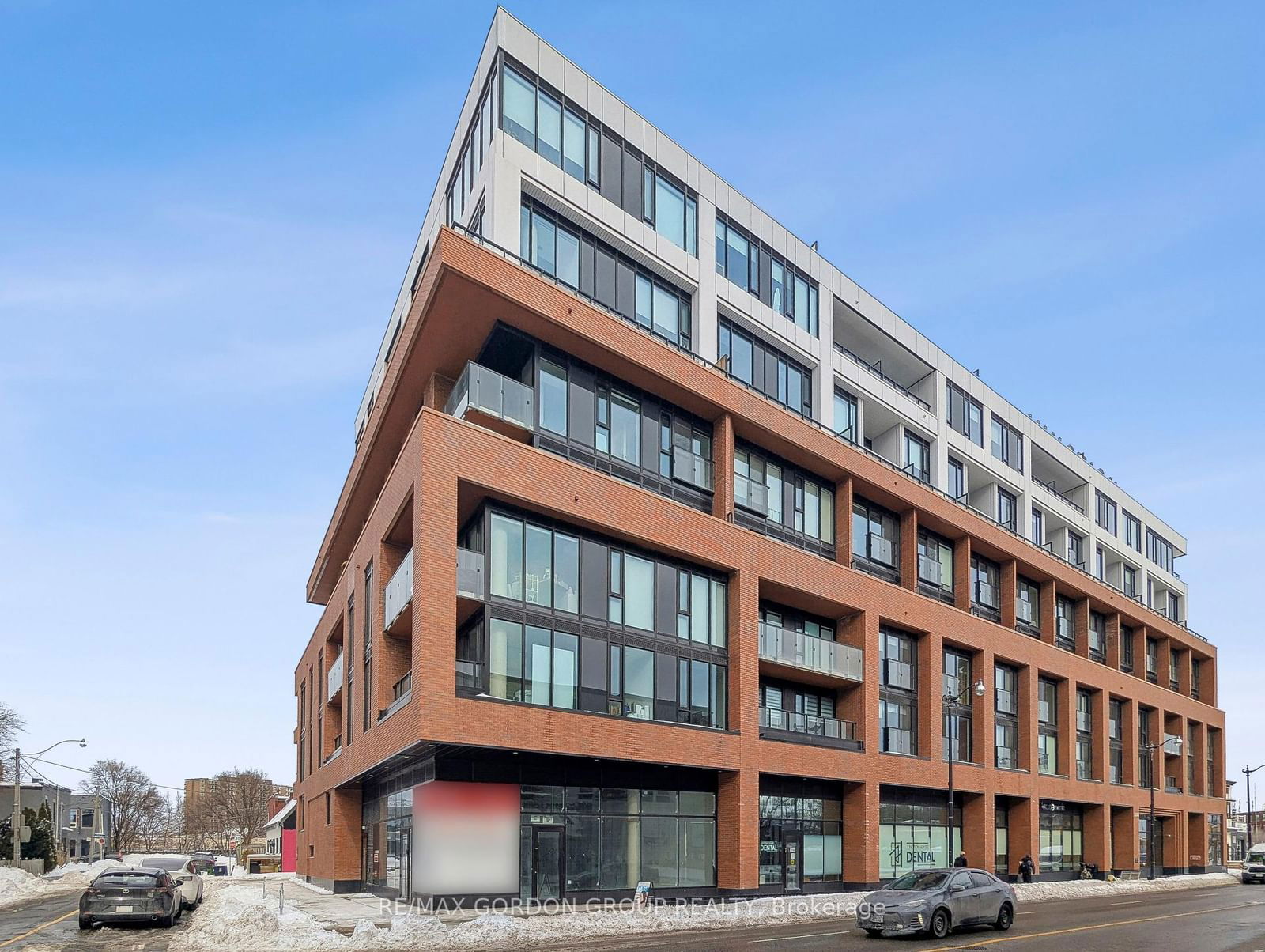 2720 Dundas St W, unit 423 for sale