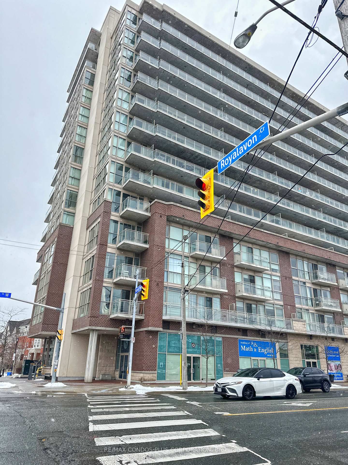 5101 Dundas St W, unit 908 for rent