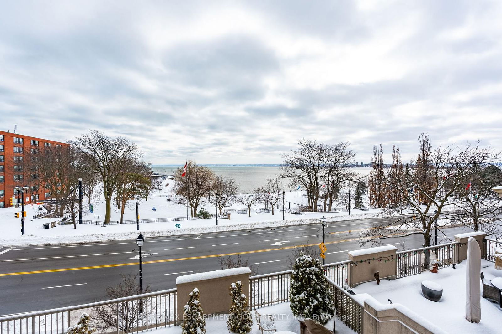 Bunton's Wharf Condos, Burlington, Toronto