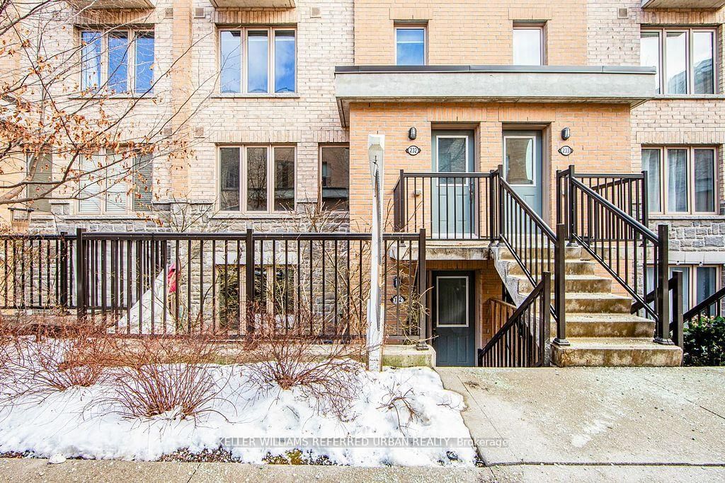 11 Foundry Ave N, unit 132 for sale