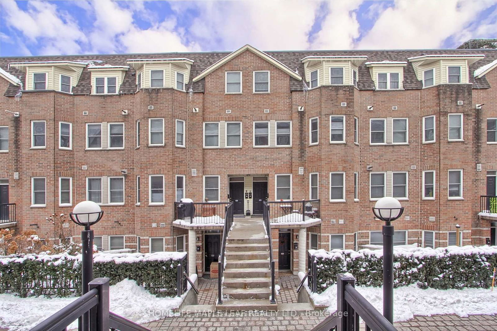 Liberty Walk Townhomes, North York, Toronto