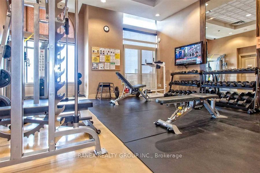 385 Prince Of Wales Dr, unit 712 for rent