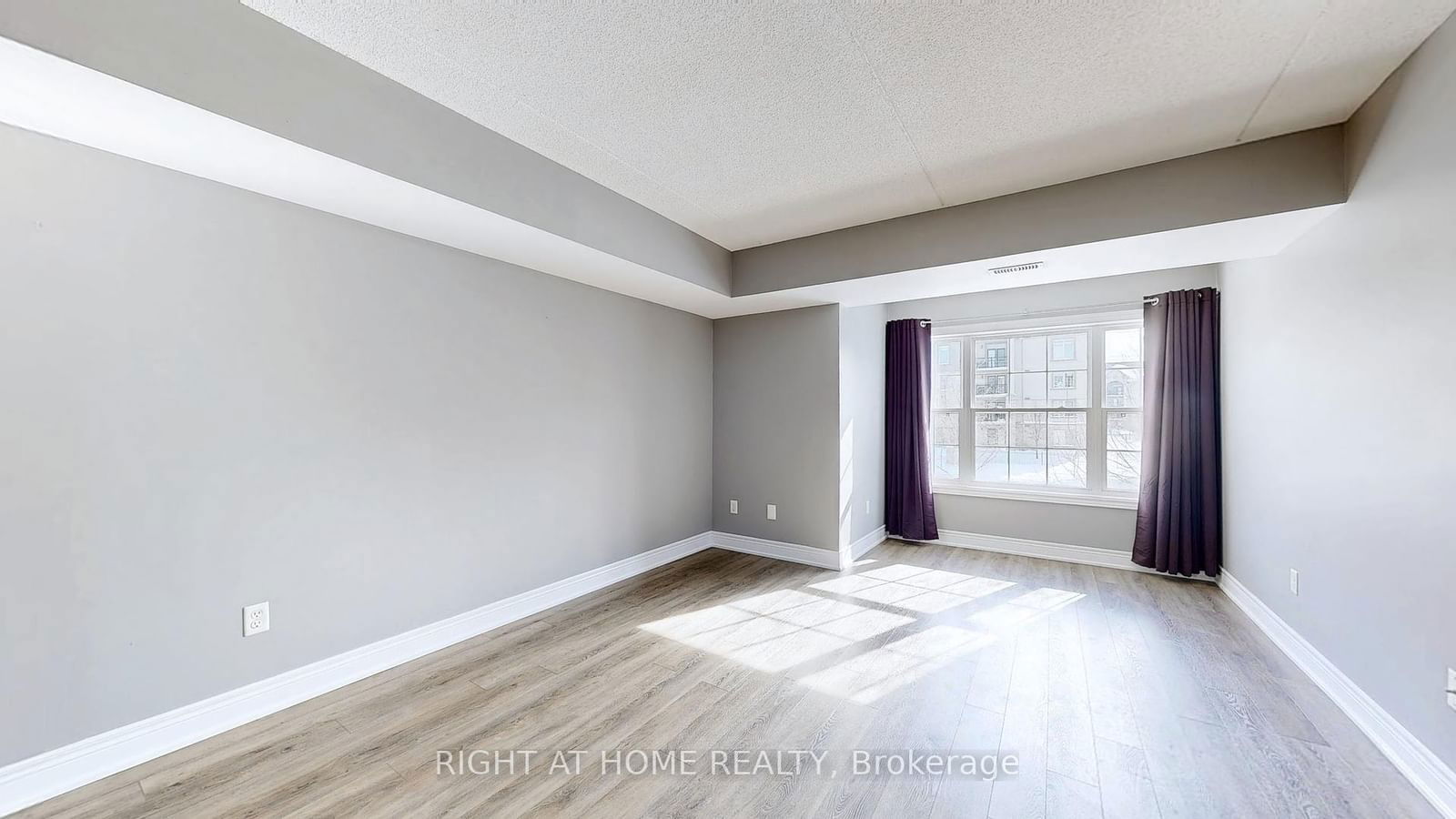 1491 Maple Ave, unit 212 for rent