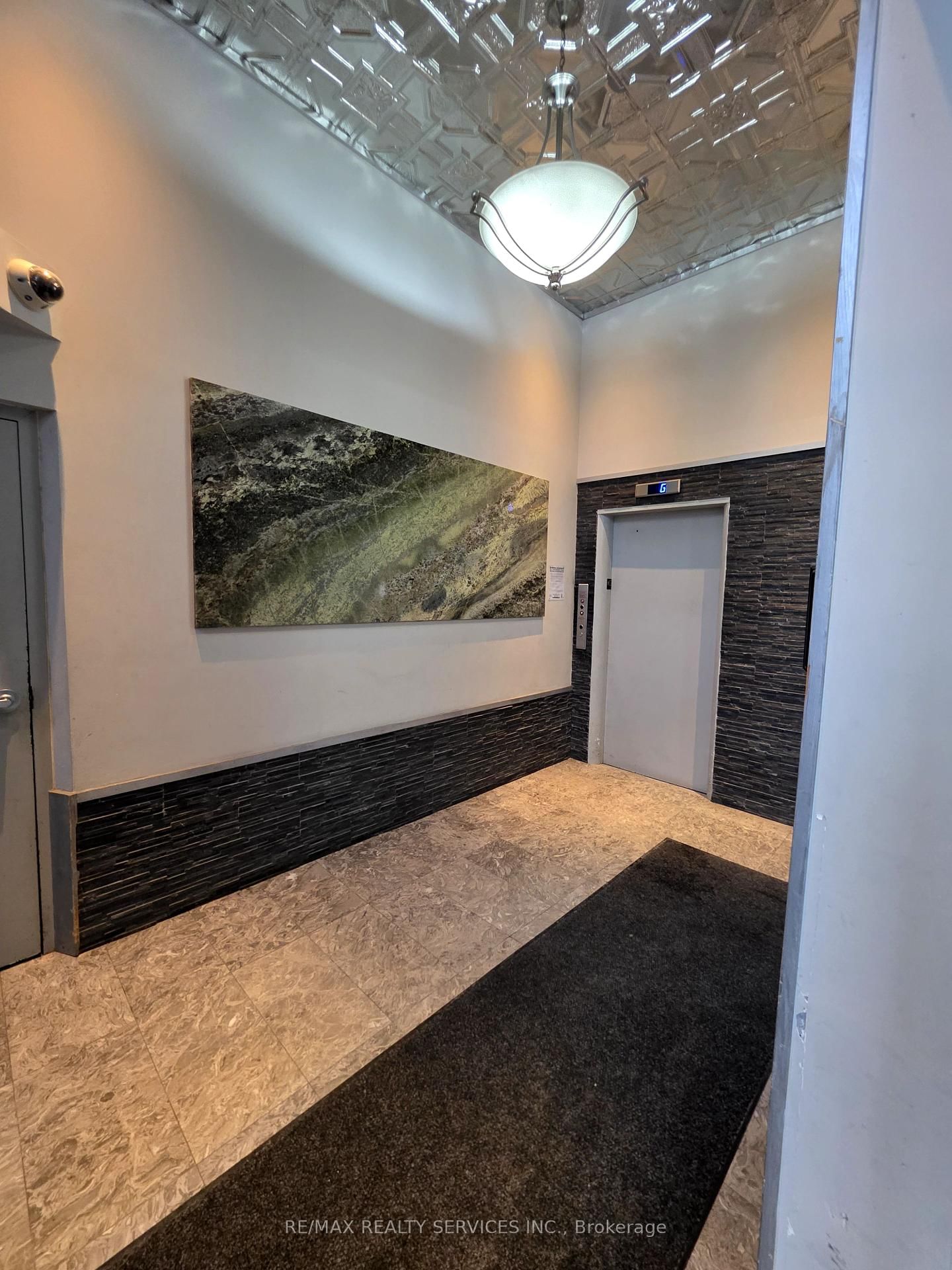 188 Mill St S, unit 215 for sale